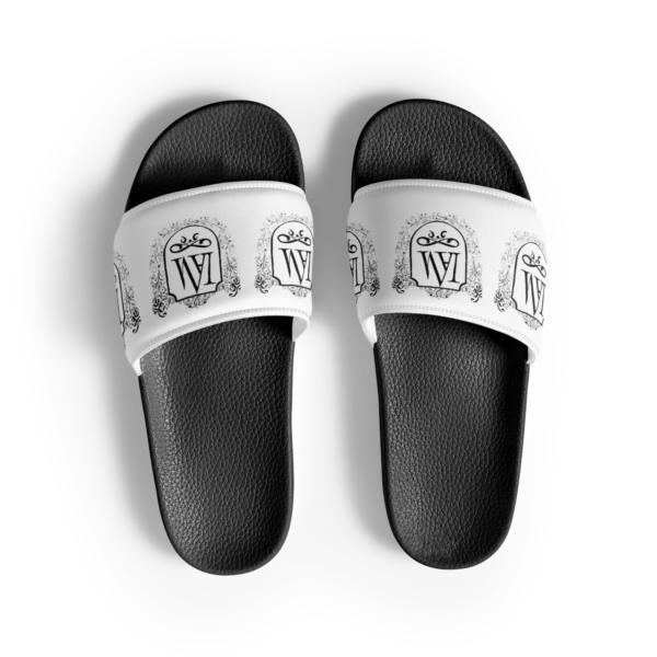 IAM Women's slides